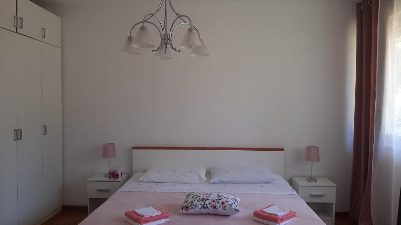 Apartman Iris Split Apartment Екстериор снимка