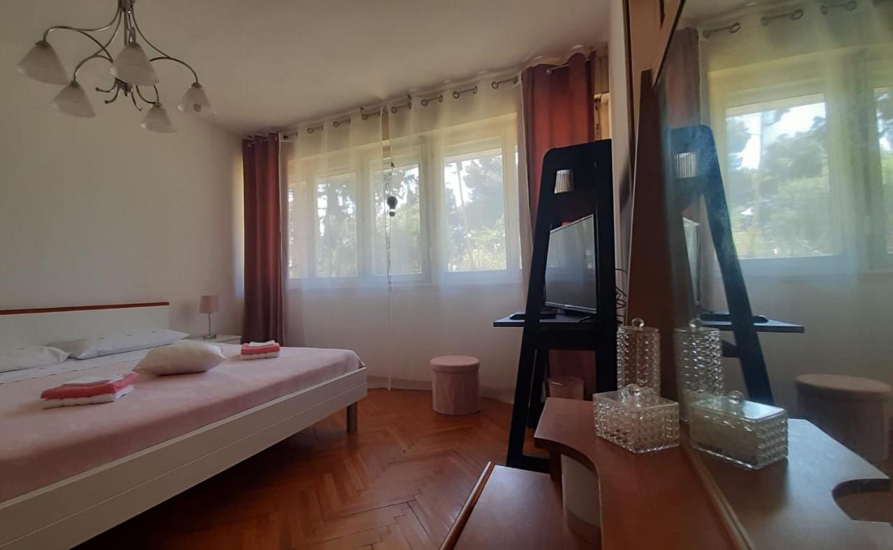 Apartman Iris Split Apartment Екстериор снимка